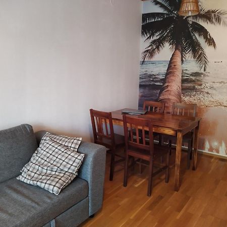 Kaukajaerven Joutsen - Valoisa Ja Tilava Kaksio Apartamento Tampere Exterior foto