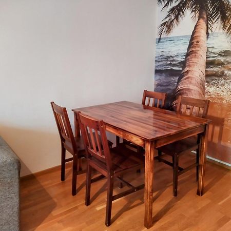Kaukajaerven Joutsen - Valoisa Ja Tilava Kaksio Apartamento Tampere Exterior foto
