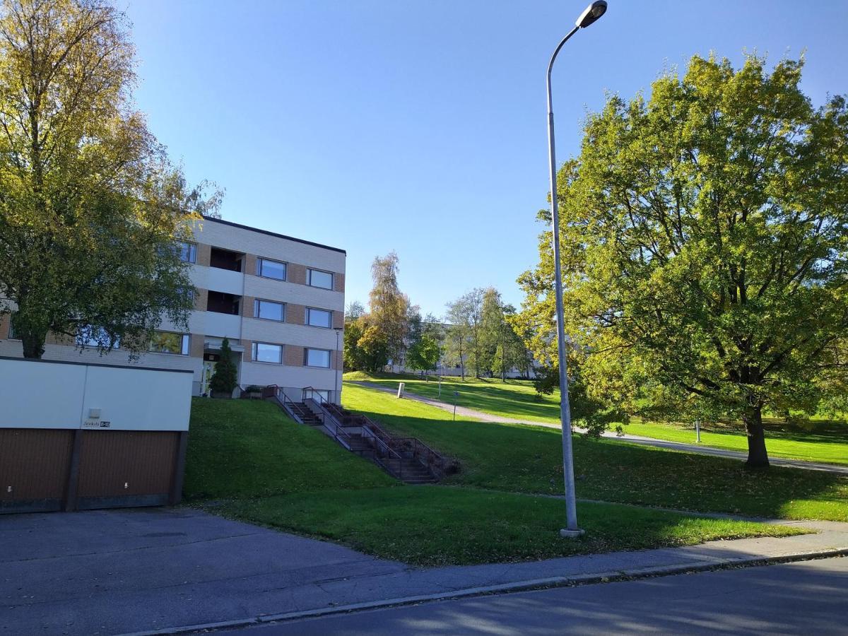 Kaukajaerven Joutsen - Valoisa Ja Tilava Kaksio Apartamento Tampere Exterior foto