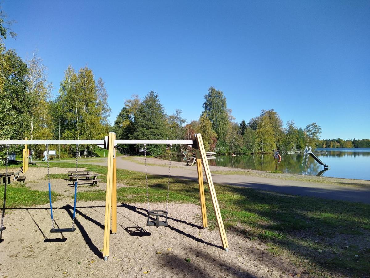 Kaukajaerven Joutsen - Valoisa Ja Tilava Kaksio Apartamento Tampere Exterior foto