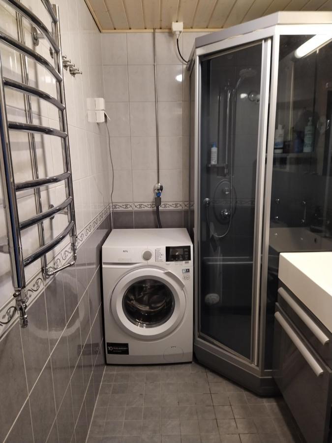 Kaukajaerven Joutsen - Valoisa Ja Tilava Kaksio Apartamento Tampere Exterior foto